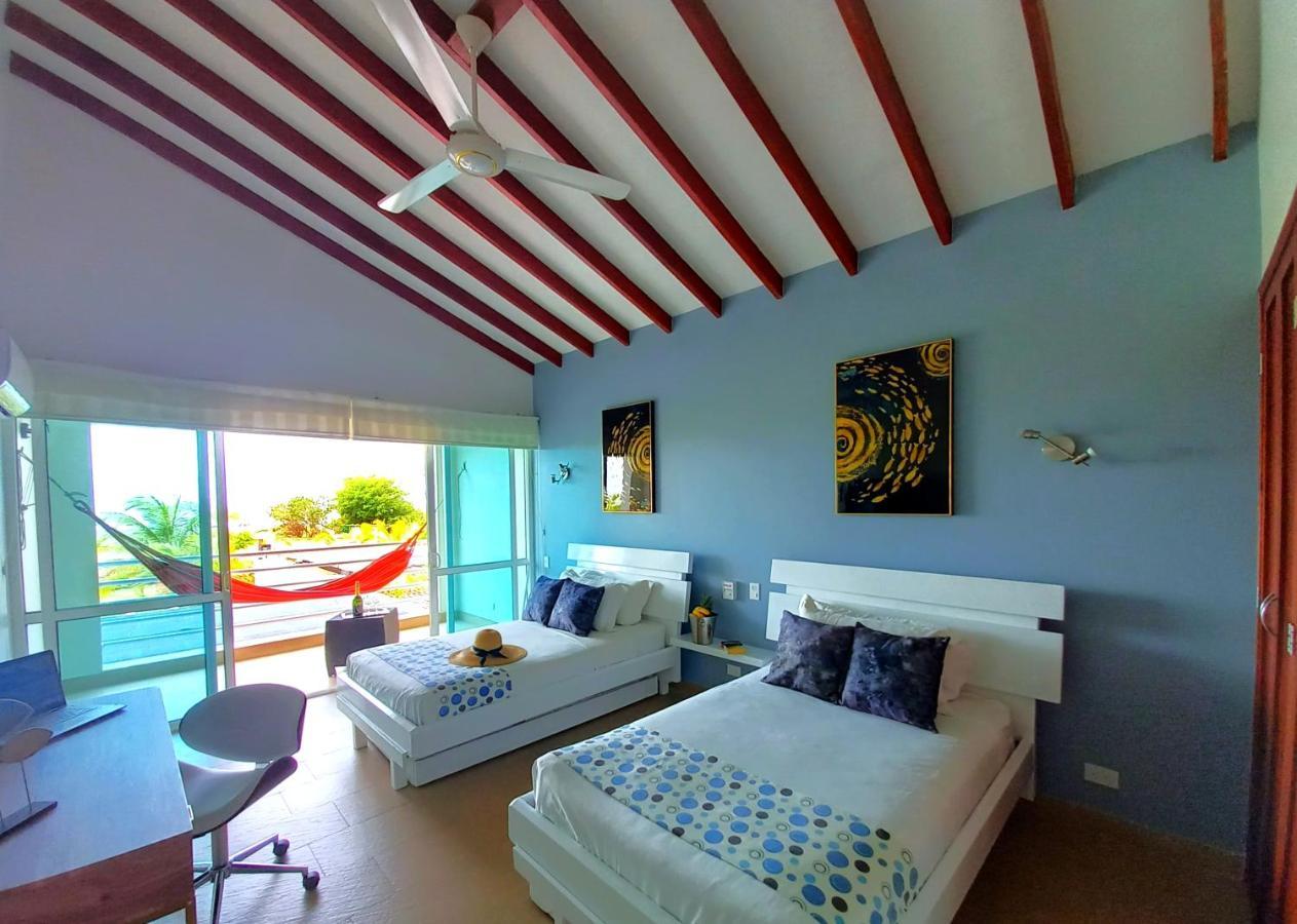 Beach Villa Sol & Mar Cartagena, Beachfront & Private Pool Екстер'єр фото